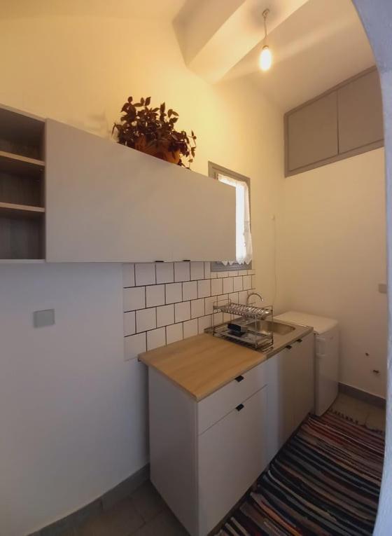 Mitáta Abramis Studios מראה חיצוני תמונה